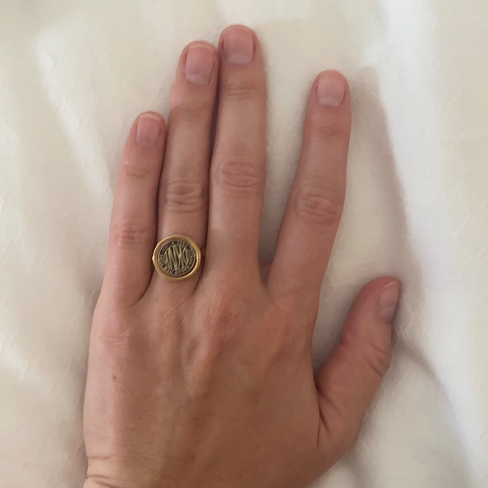 DKNY ring with Swarovski Crystal